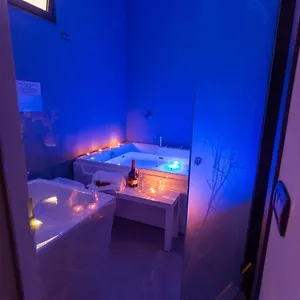  Couette-café Etnea 208 Luxury Jacuzzi