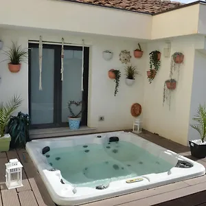 Alojamento de Acomodação e Pequeno-almoço Le 4 Leggende